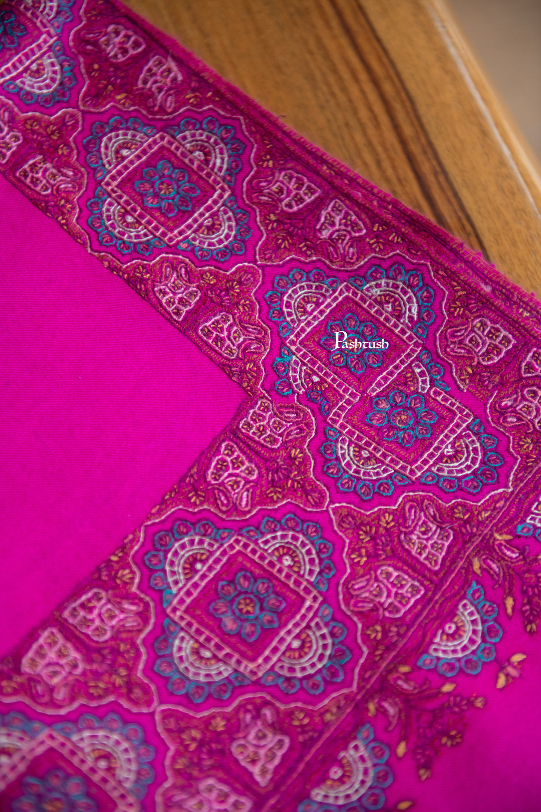 Pashtush Womens Pure Pashmina Shawl, Magenta