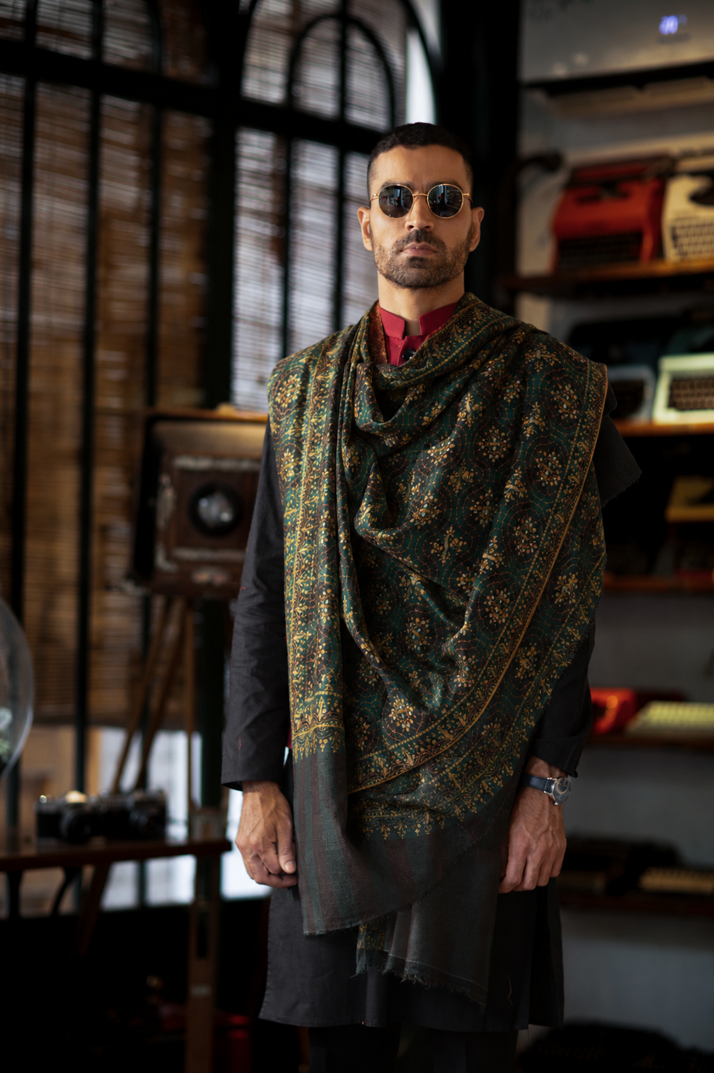 Pashtush Mens Pure Pashmina Stole, Sozni Hand Embroidery, Hand Woven