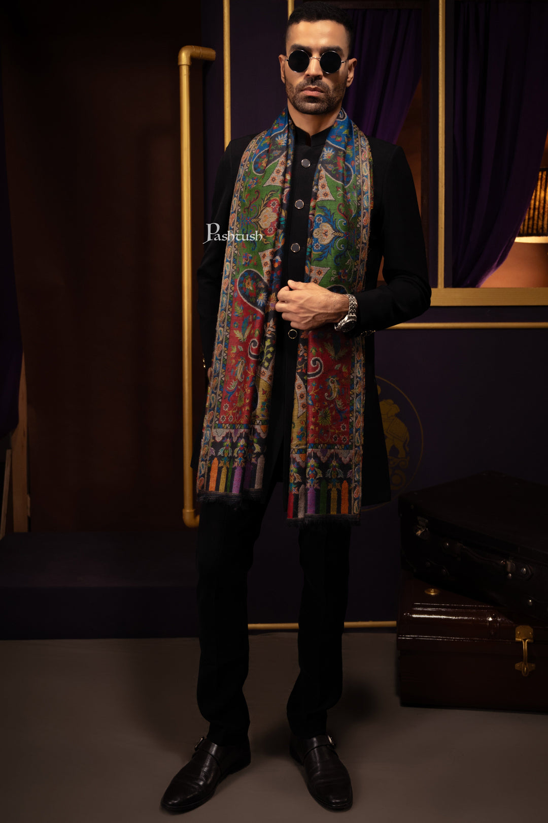 Pashtush India Gift Pack Pashtush His and Her Gift Set of 100% Pure Wool Stoles, Black and Multicoloured, Packaged in Keepsake Wooden Chester Gift Box