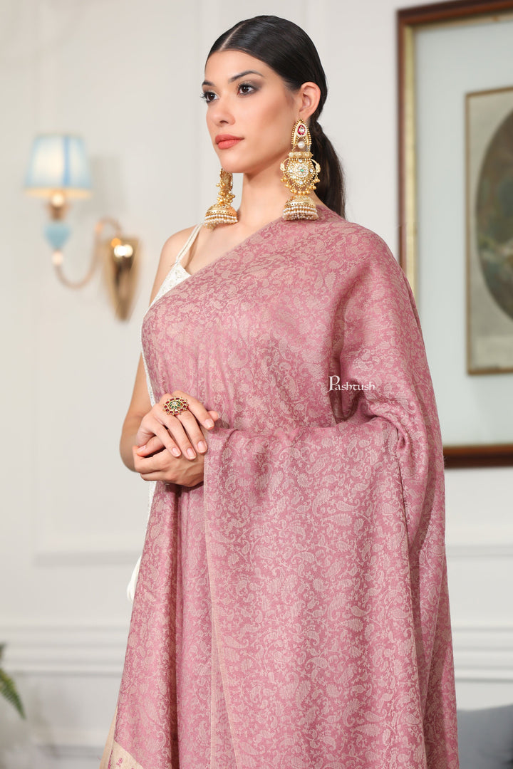 Pashtush India Gift Pack Pashtush His and Her Gift Set of Mens Jamawar Stole and Womens Extra Fine Wool Shawl, Navy Blue and Peel Lilac, Packaged in Keepsake Wooden Chester Gift Box