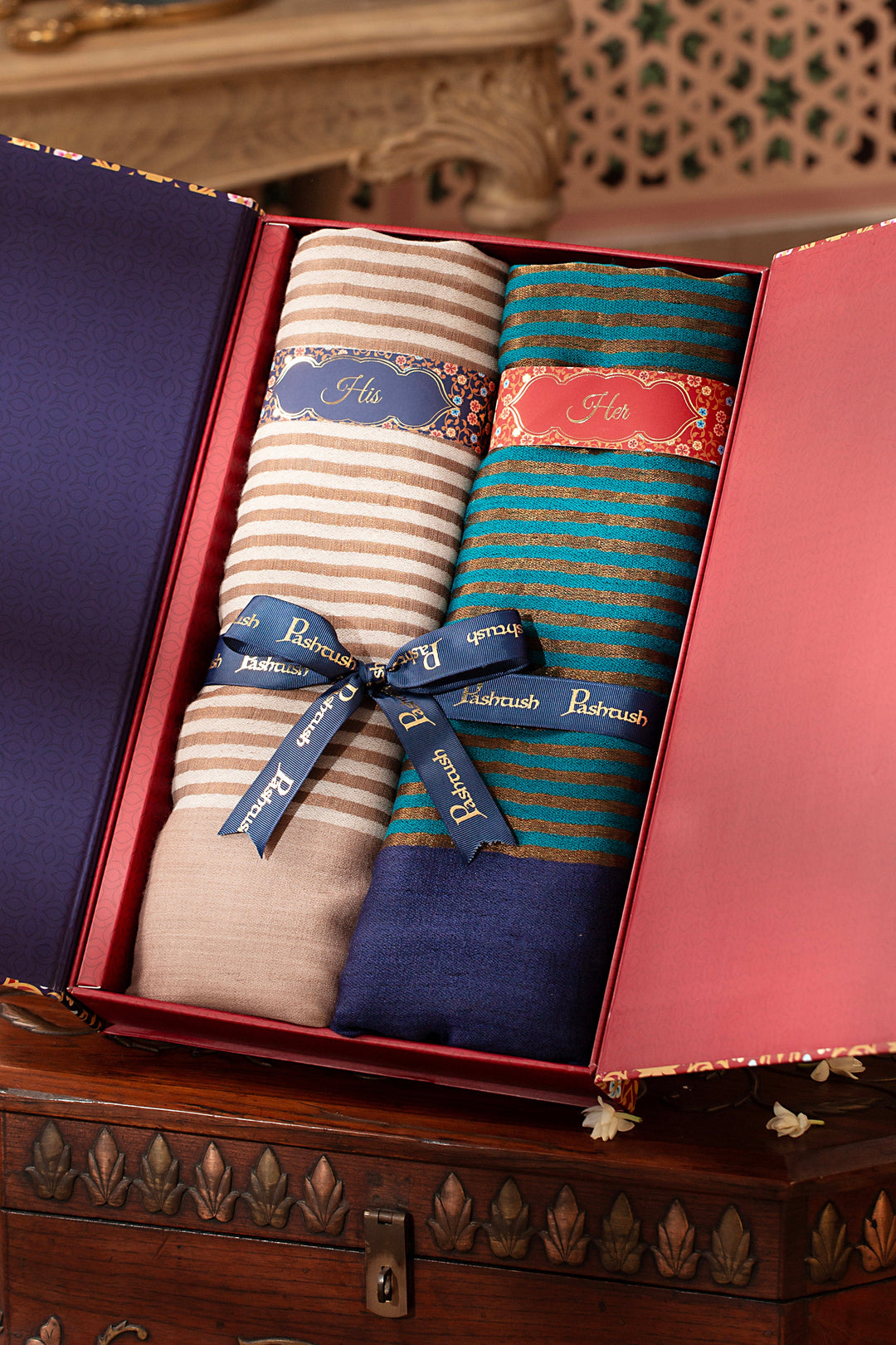 Pashtush India Gift Pack Pashtush His And Her Set Of Banded Twilight Stoles, Premium Gift Box Packaging, Ivory And Blue