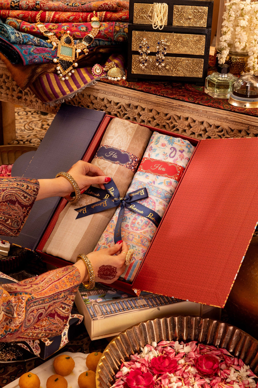 Pashtush India Gift Pack Pashtush His And Her Set Of Mens Fine Wool Shawl and Womens 100% Pure Wool Stole, Premium Gift Box Packaging, Beige & Ivory