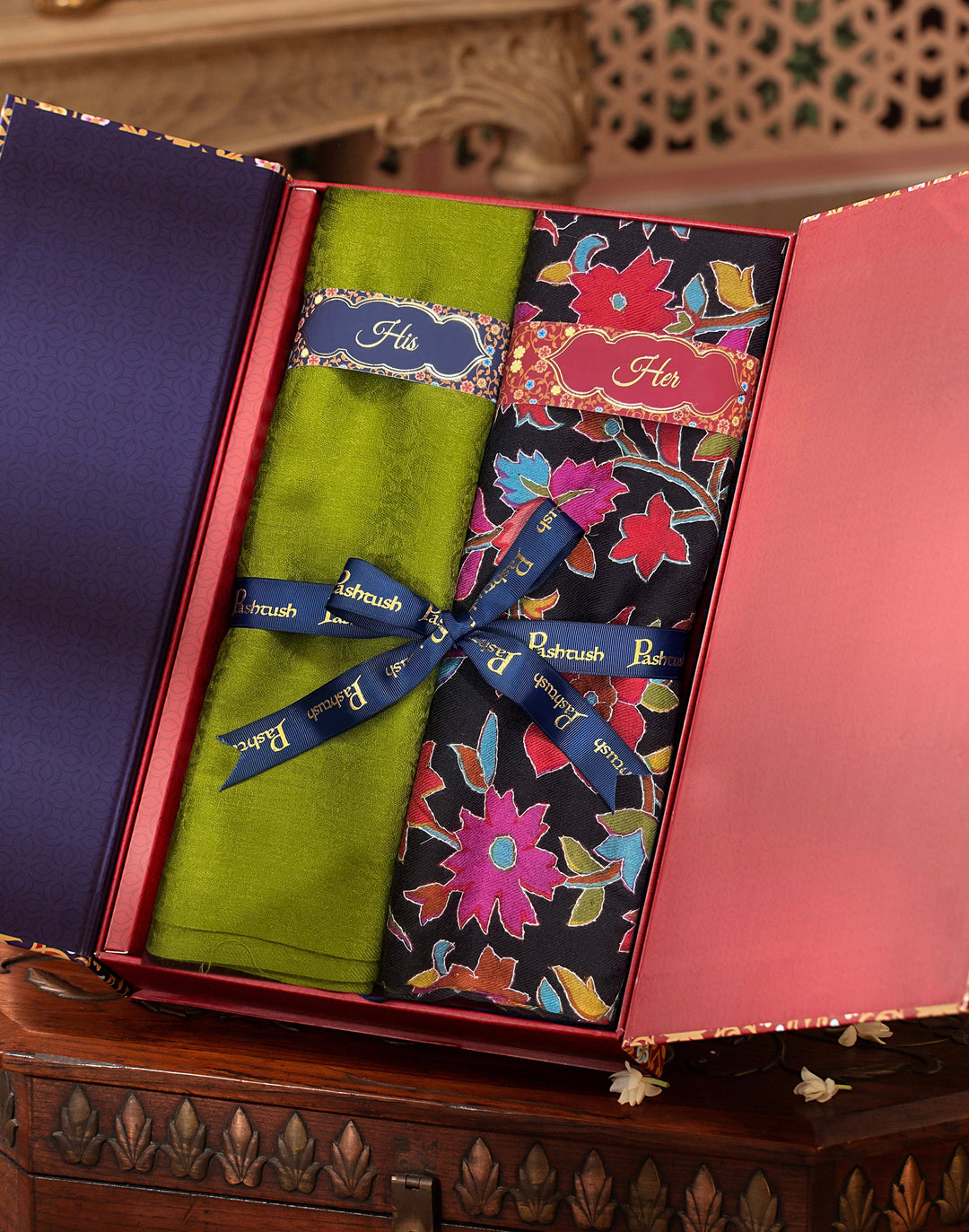 Pashtush India Gift Pack Pashtush His And Her Set Of Mens Fine Wool Stole and Womens 100% Hand Embroidered Kalamkari Stole, Premium Gift Box Packaging, Green and Black