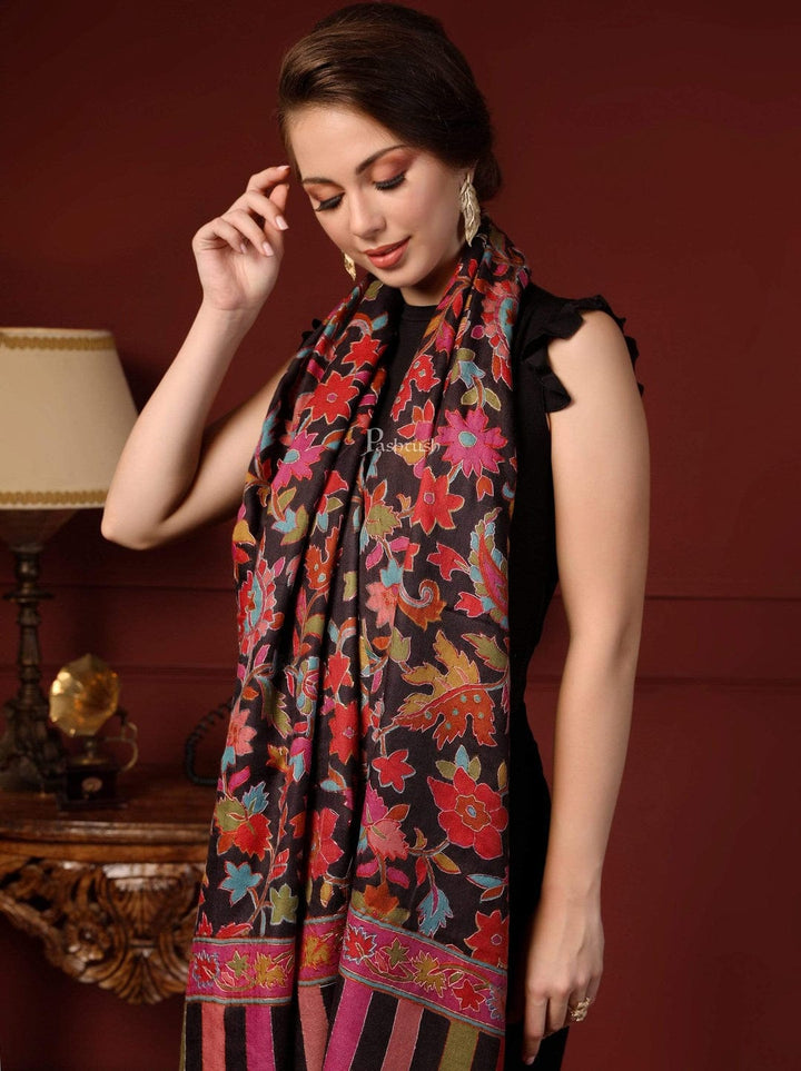 Pashtush India Gift Pack Pashtush His And Her Set Of Mens Fine Wool Stole and Womens 100% Hand Embroidered Kalamkari Stole, Premium Gift Box Packaging, Green and Black