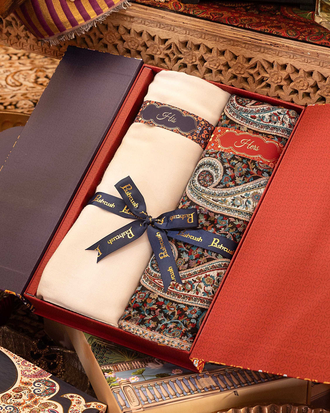 Pashtush India Gift Pack Pashtush His And Her Set Of Mens Ring Shawl and Womens Bamboo Stole, Premium Gift Box Packaging, White and Black
