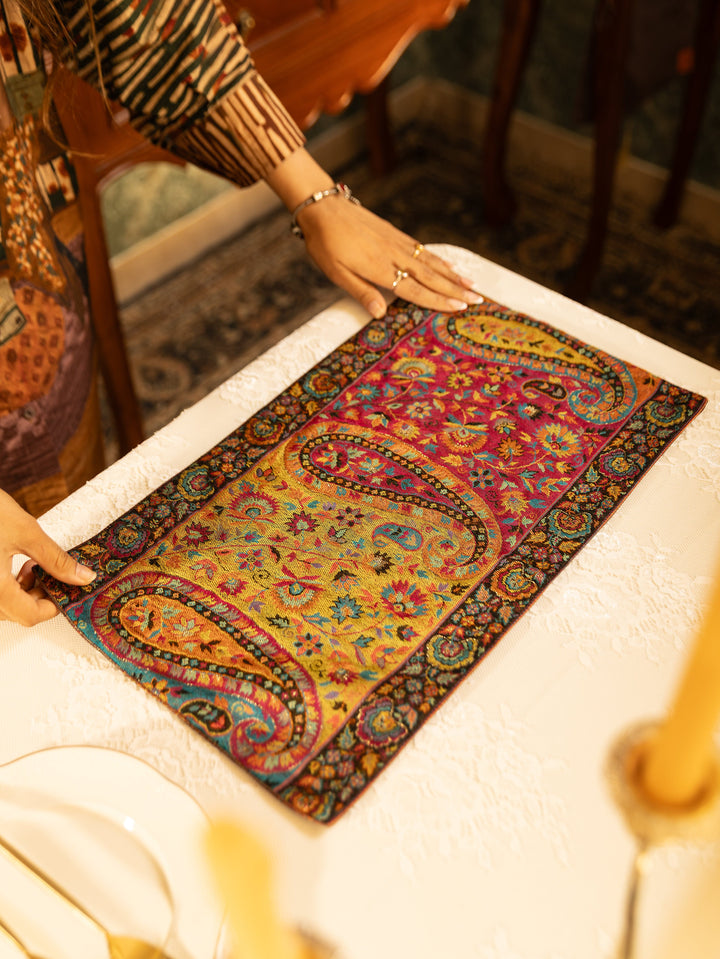 Pashtush India Gift Pack Pashtush Luxury Table Runner with Mats Set, Twilight Collection, Multicolour