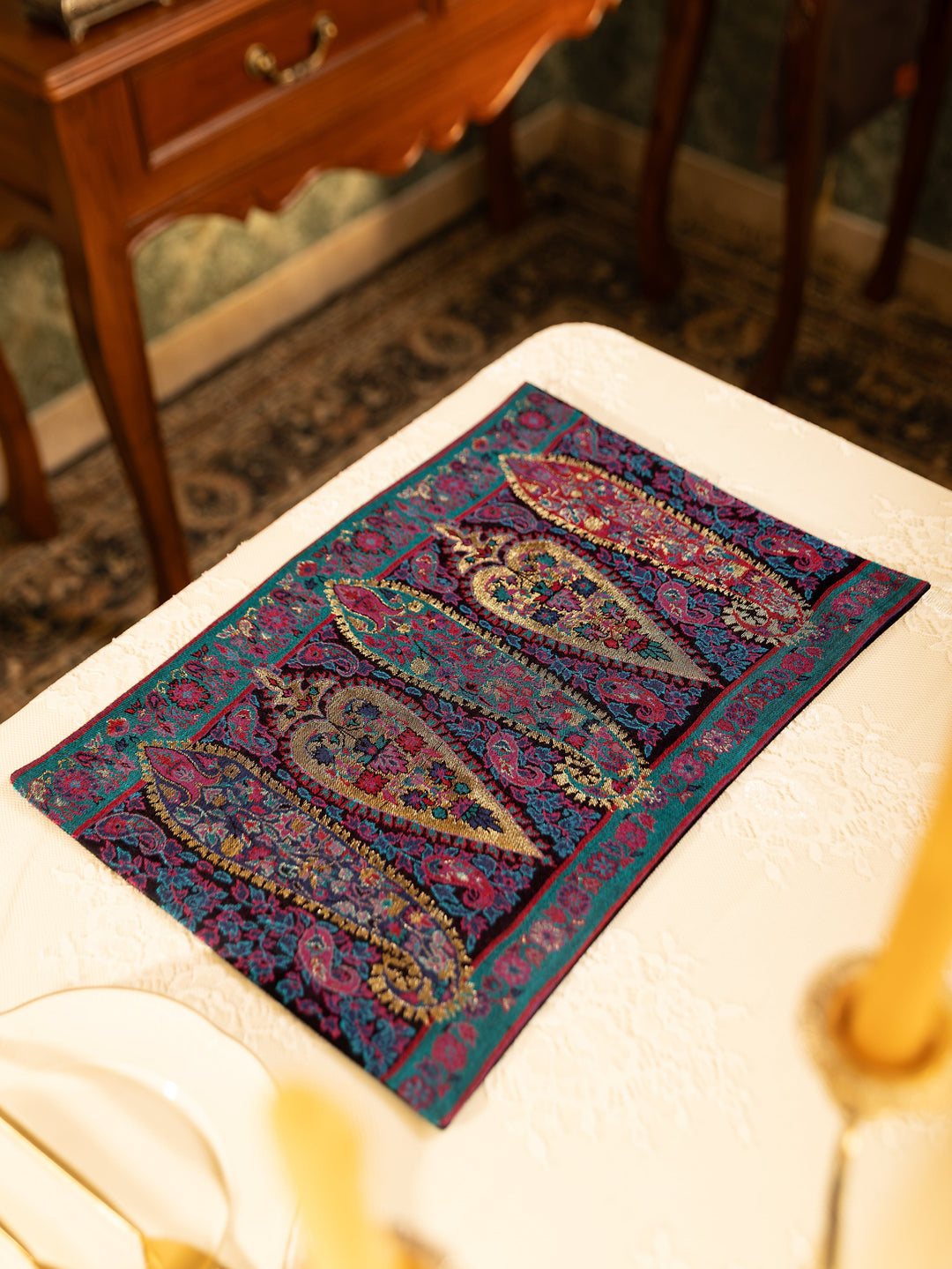 Pashtush India Gift Pack Pashtush Luxury Table Runner with Mats Set, Twilight Collection, Multicolour