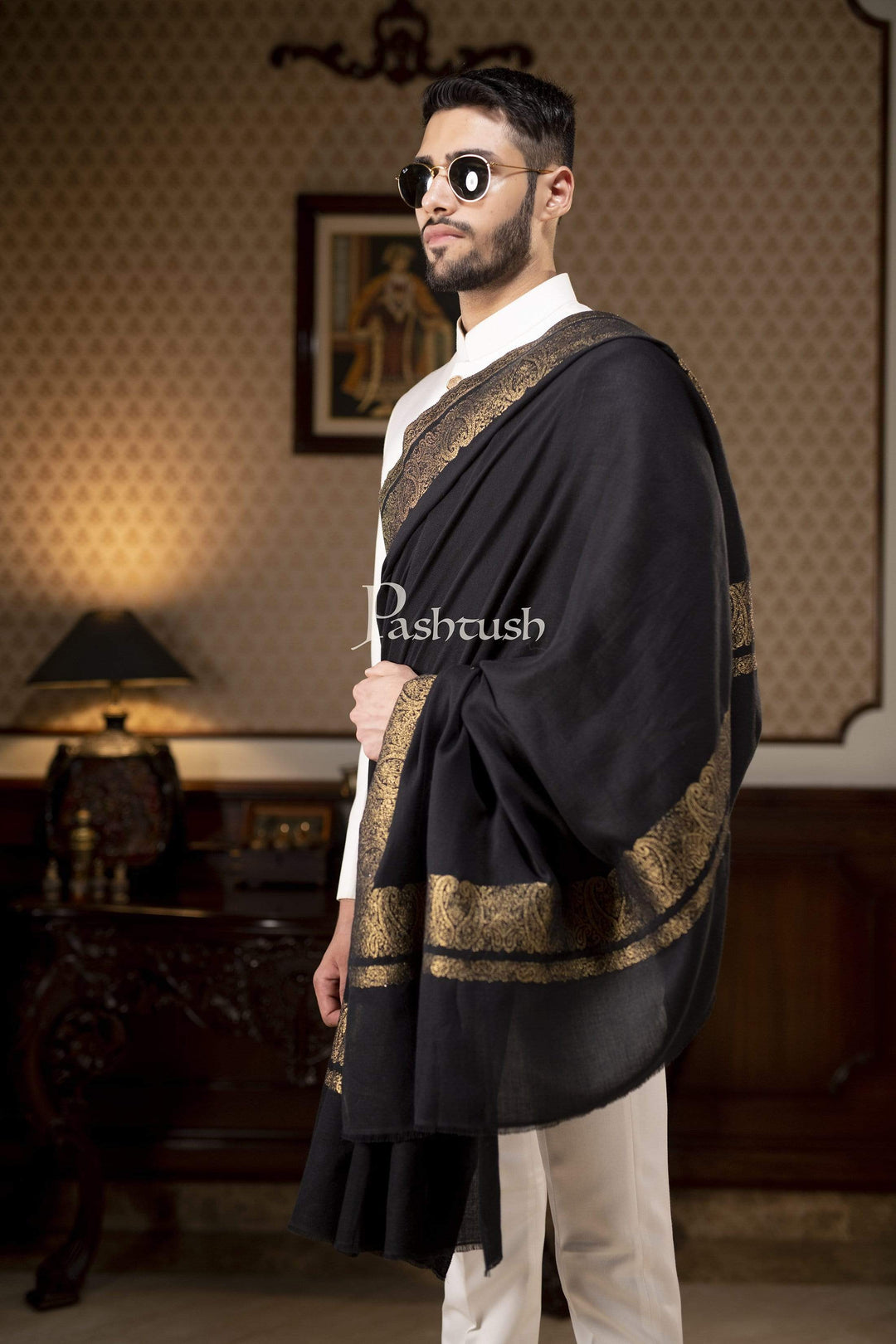Pashtush India Gift Pack Pashtush Mens Extra Fine Count Wool Shawl, Metallic Tilla Border Weave, Full Size