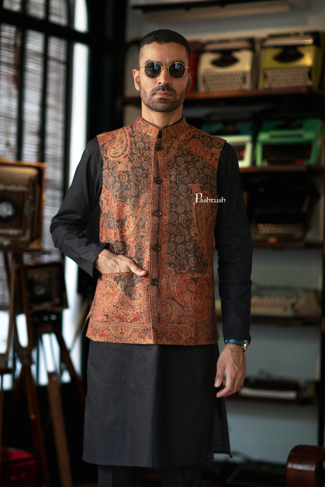 Pashtush India Coats & Jackets Pashtush Mens Woven Jacquard Structured Waistcoat, Slim Fit, Black and Beige