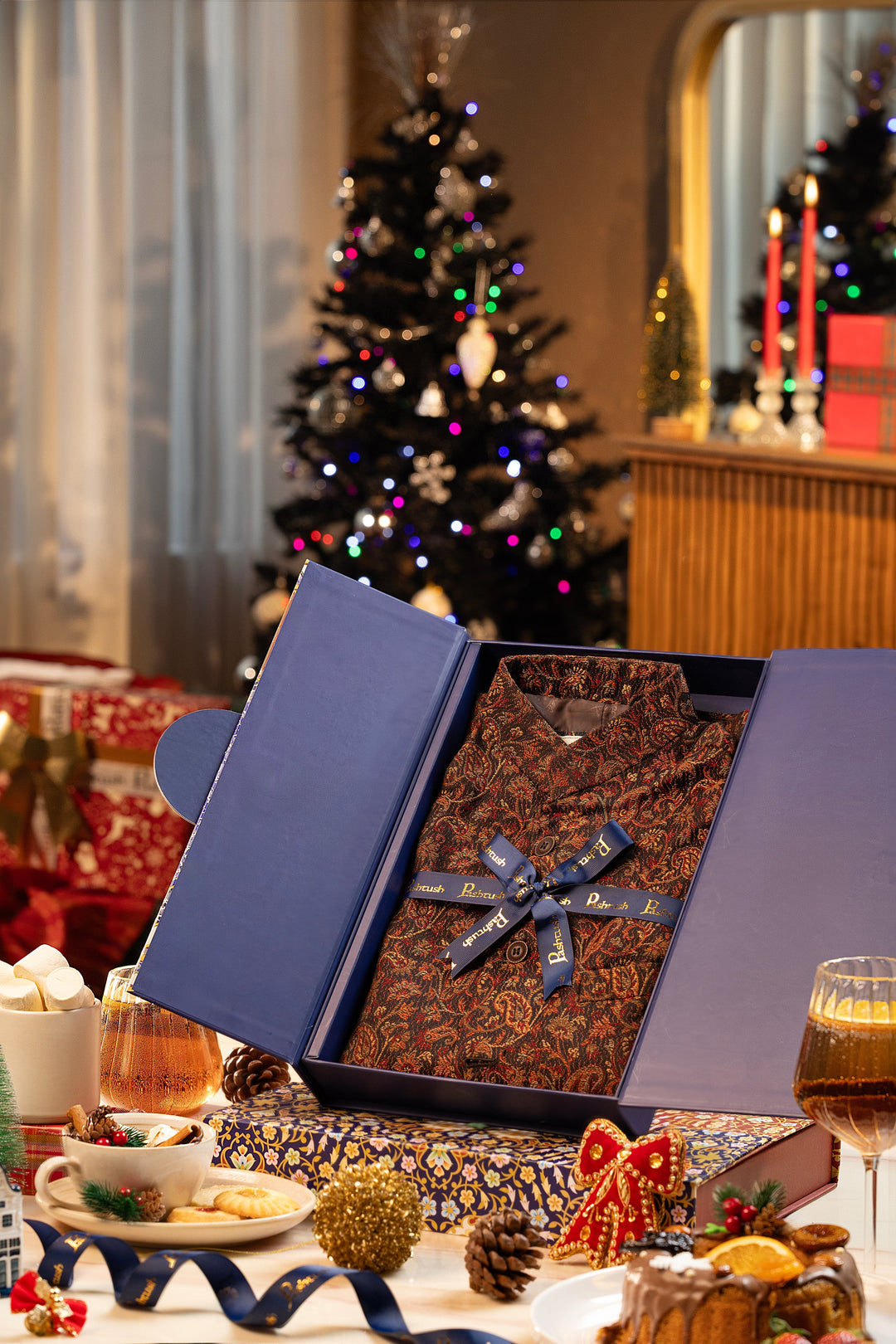 Pashtush India Gift Pack Pashtush Mens Woven Structured Waistcoat, Slim Fit, Black