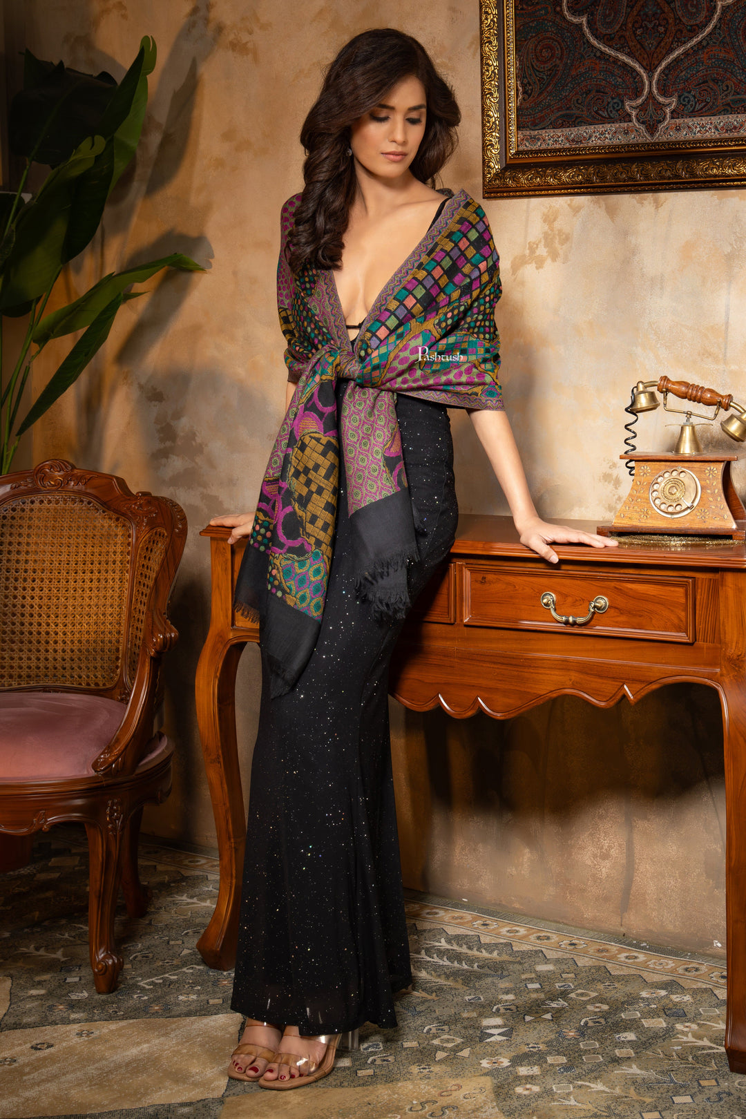 Pashtush India Womens Shawls Pashtush Womens 100% Pure Wool With Woolmark Certificate Stole, Paisley Design, Black