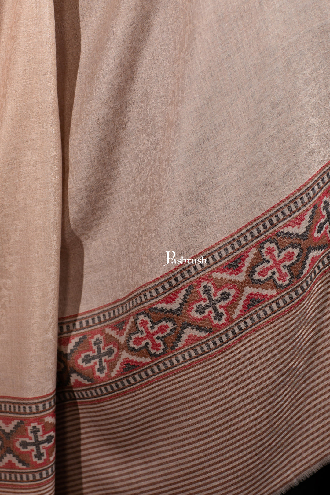 Pashtush India Womens Shawls Pashtush Womens Extra Fine Wool Shawl, Aztec Palla Design, Beige