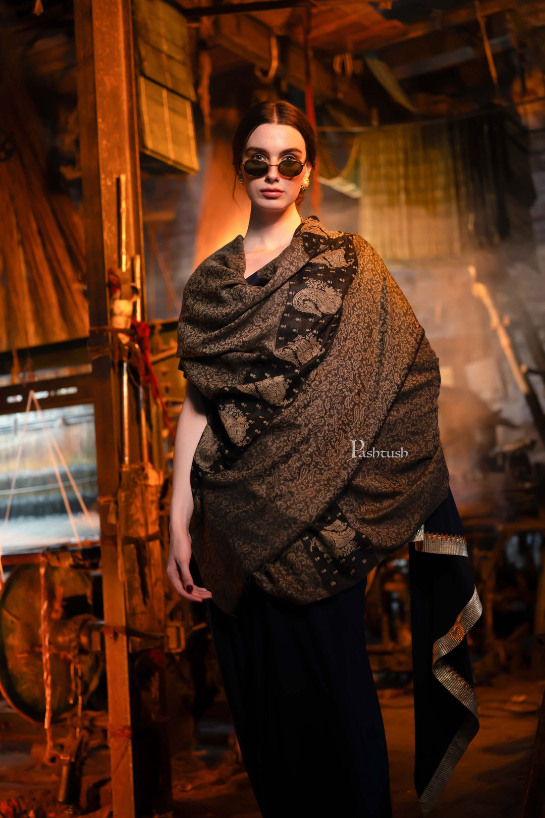 Pashtush India Womens Shawls Pashtush Womens Extra Fine Wool Shawl,  Design, Black
