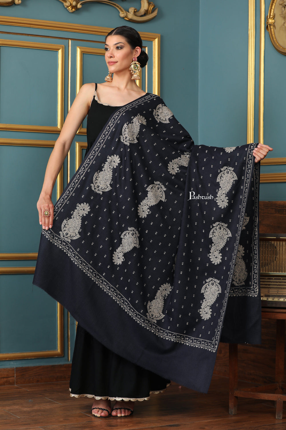 Pashtush India Womens Shawls Pashtush Womens Extra Fine Wool Shawl, Tone And Tone Ambi Design, Black
