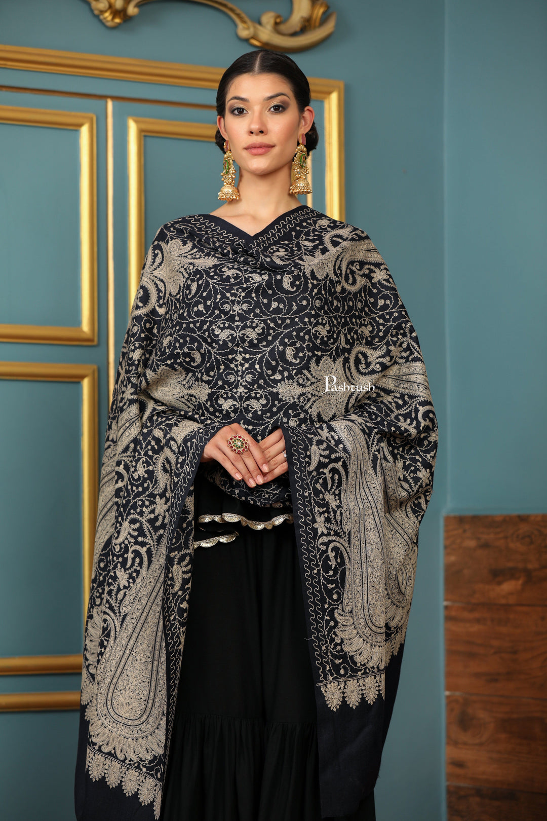 Pashtush India Womens Shawls Pashtush Womens Extra Fine Wool Shawl, Tone And Tone Ambi Design, Black
