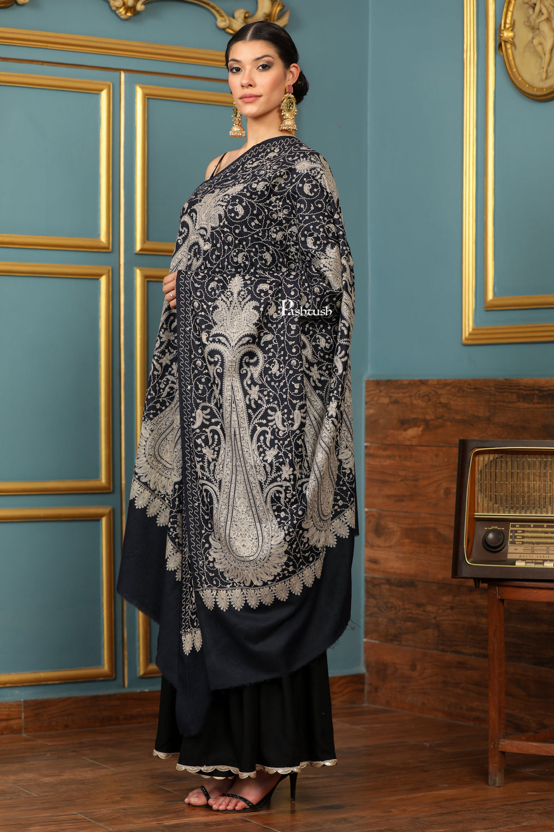 Pashtush India Womens Shawls Pashtush Womens Extra Fine Wool Shawl, Tone And Tone Ambi Design, Black