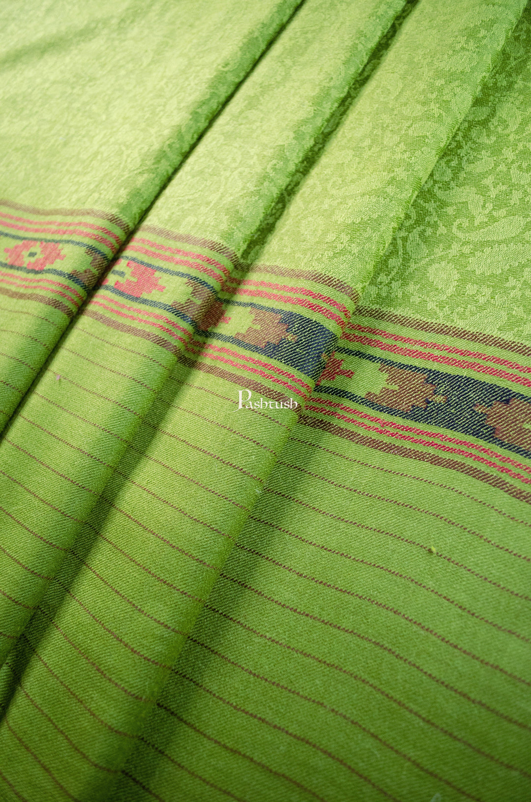 Pashtush India Womens Shawls Pashtush Womens Fine Wool Shawl, Aztec Palla Design, Emerald Green
