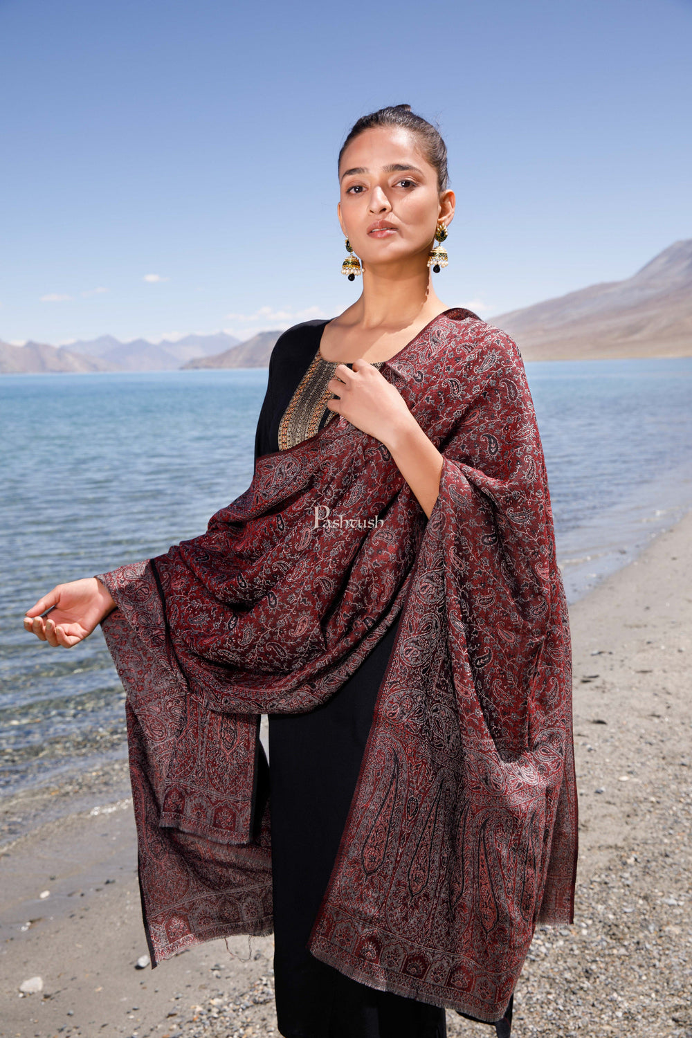 Pashtush India Womens Stoles and Scarves Scarf Pashtush Womens Stole, Fine Wool, Dual Tone Reversible Paisley Weave