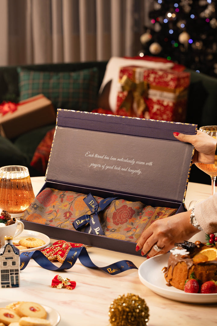 Pashtush India Gift Pack Pashtush Womens Stole, Gulaabdar Floral Weave, Fine Wool, Pastel Beige