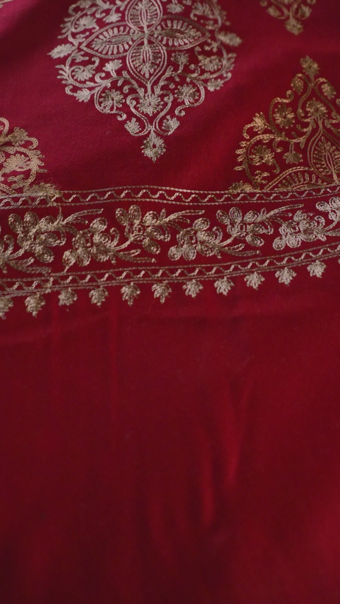 Pashtush Mens Fine Woollen, Silky Thread Nalki Embroidery Stole, Red