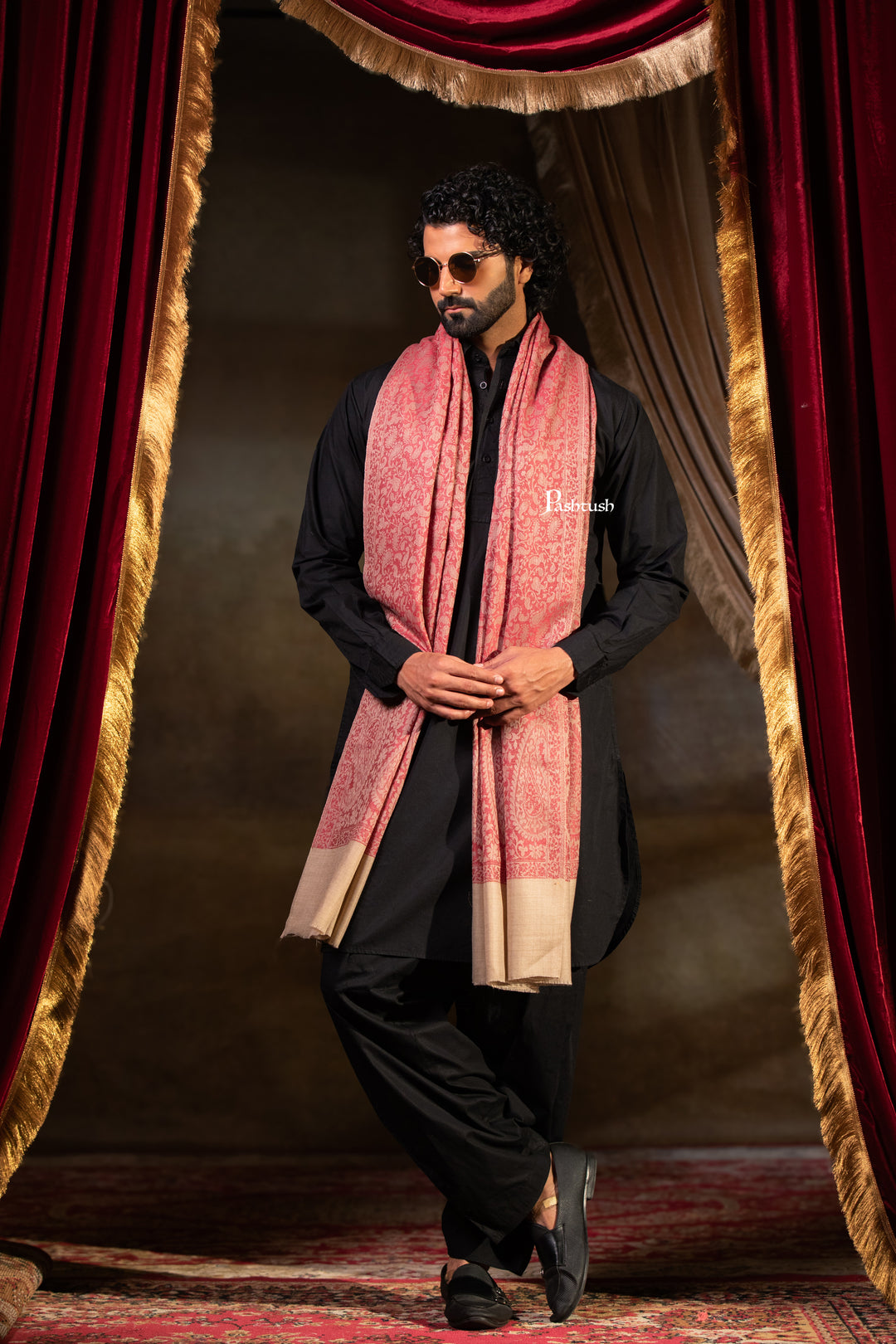 Pashtush Mens Extra Fine Wool Shawl, Paisley Weave Design, Maroon
