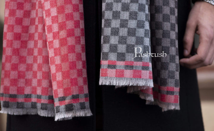 Pashtush India 70x200 Pashtush Mens Cashmere Wool Scarf, Reversible Weave, Crimson - Black