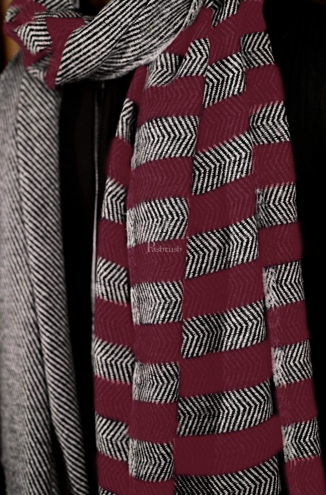 Pashtush India 70x200 Pashtush Mens Herringbone Pattern Weave Warm Woollen Scarf