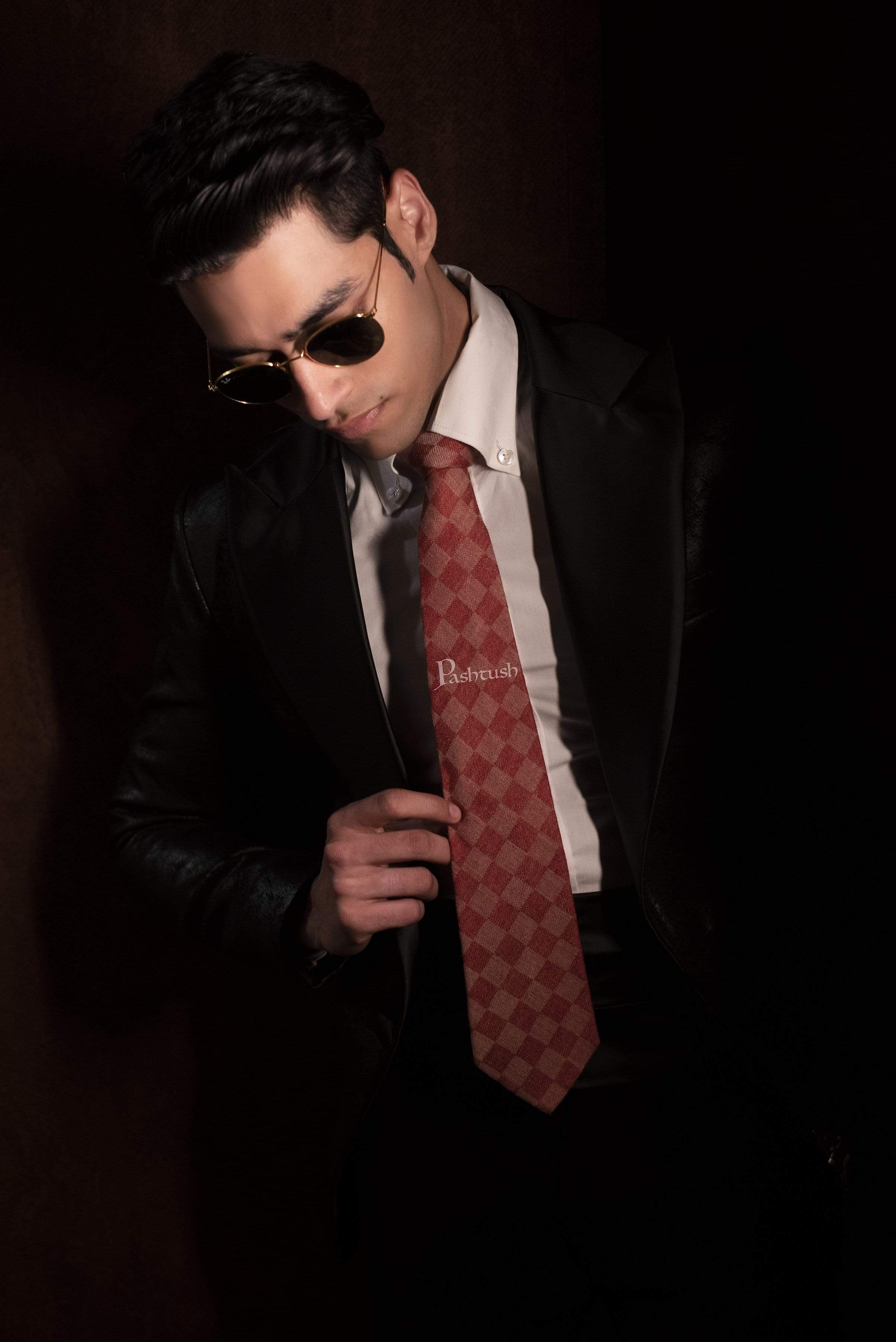 Pashtush India Tie Pashtush Mens Pashmina Necktie, Checkered Design, Free Size