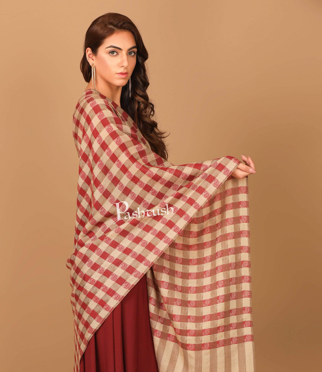 Pashtush Store Stole Pashtush Women’s Extra Fine Soft Wool Checkered stole, Beige and Red