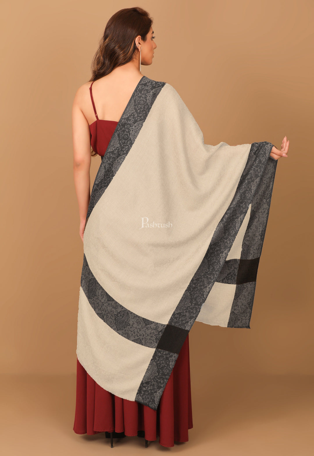 Pashtush India Womens Stoles and Scarves Scarf Pashtush Women's Reversible Stole, With Paiseley Weave