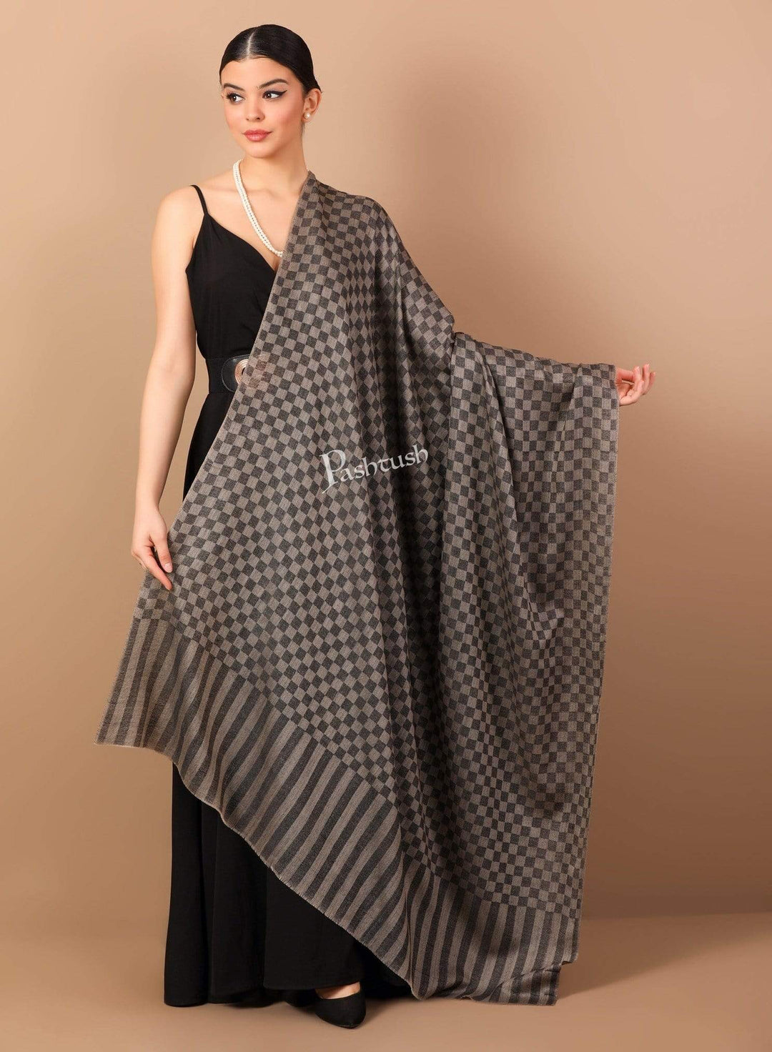 Pashtush Shawl Store Shawl Pashtush Womens Extra Fine Wool Shawl, Soft and Warm, Black, Chess Checks ( Large Wrap Size )