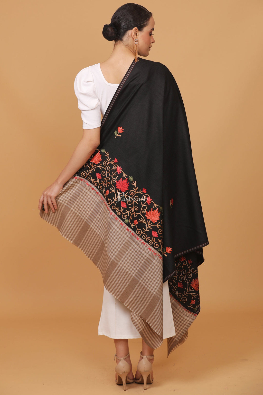 Pashtush India Womens Stoles and Scarves Scarf Pashtush womens Fine Wool shawl, contrast chess palla design, Black