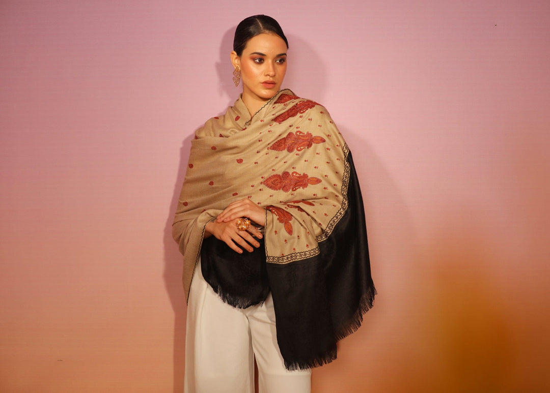 Pashtush India Womens Stoles and Scarves Scarf Pashtush womens Fine Wool shawl, pasiley design, Beige And Black