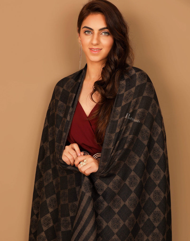 Pashtush Store Stole Pashtush Womens Fine Wool, Soft and Warm, Checkered stole, Espresso Black