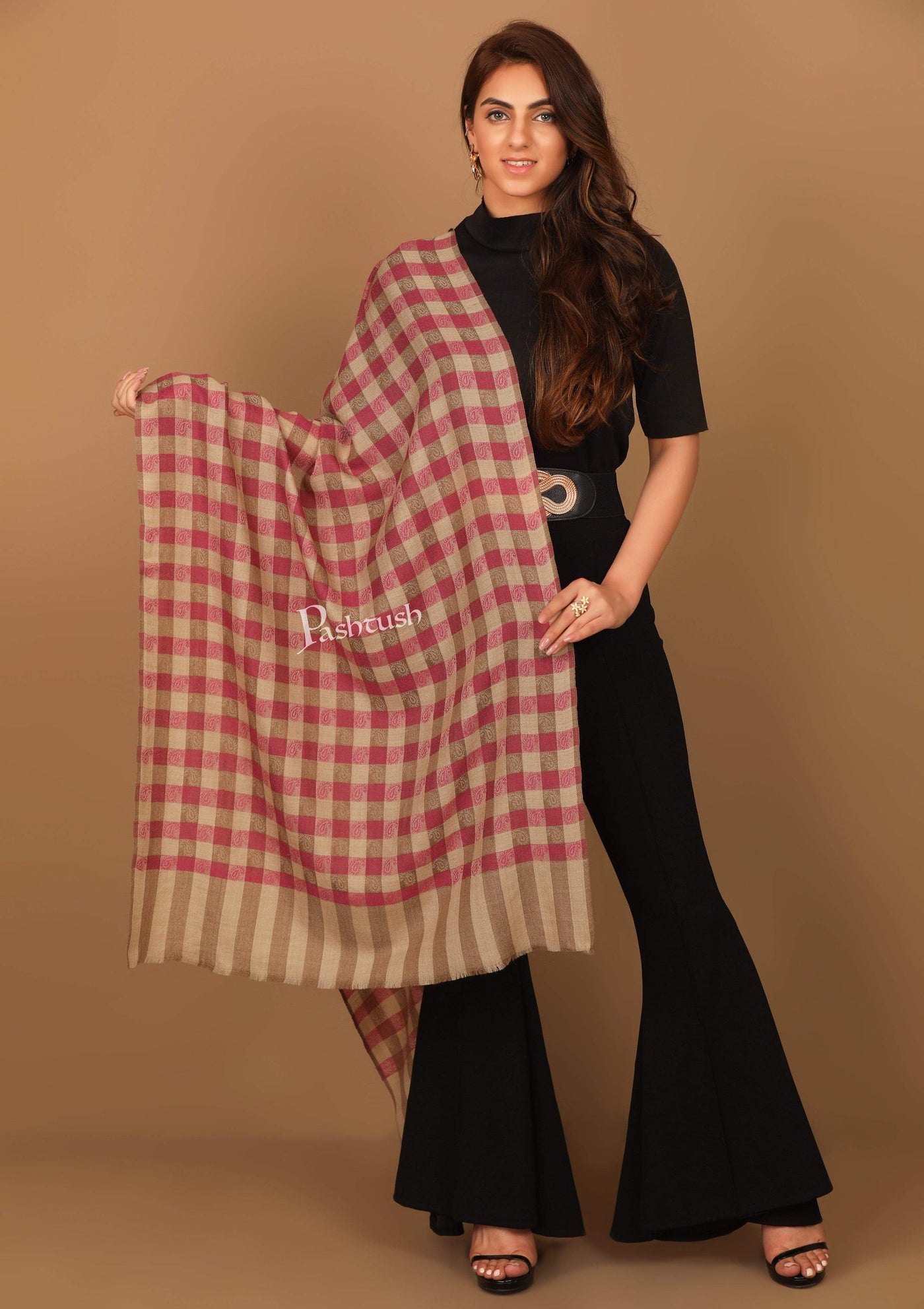Pashtush India Stole Pashtush Womens Luxury Wool Check Scarf,  Reversible, Extra-Fine, Beige and Pink