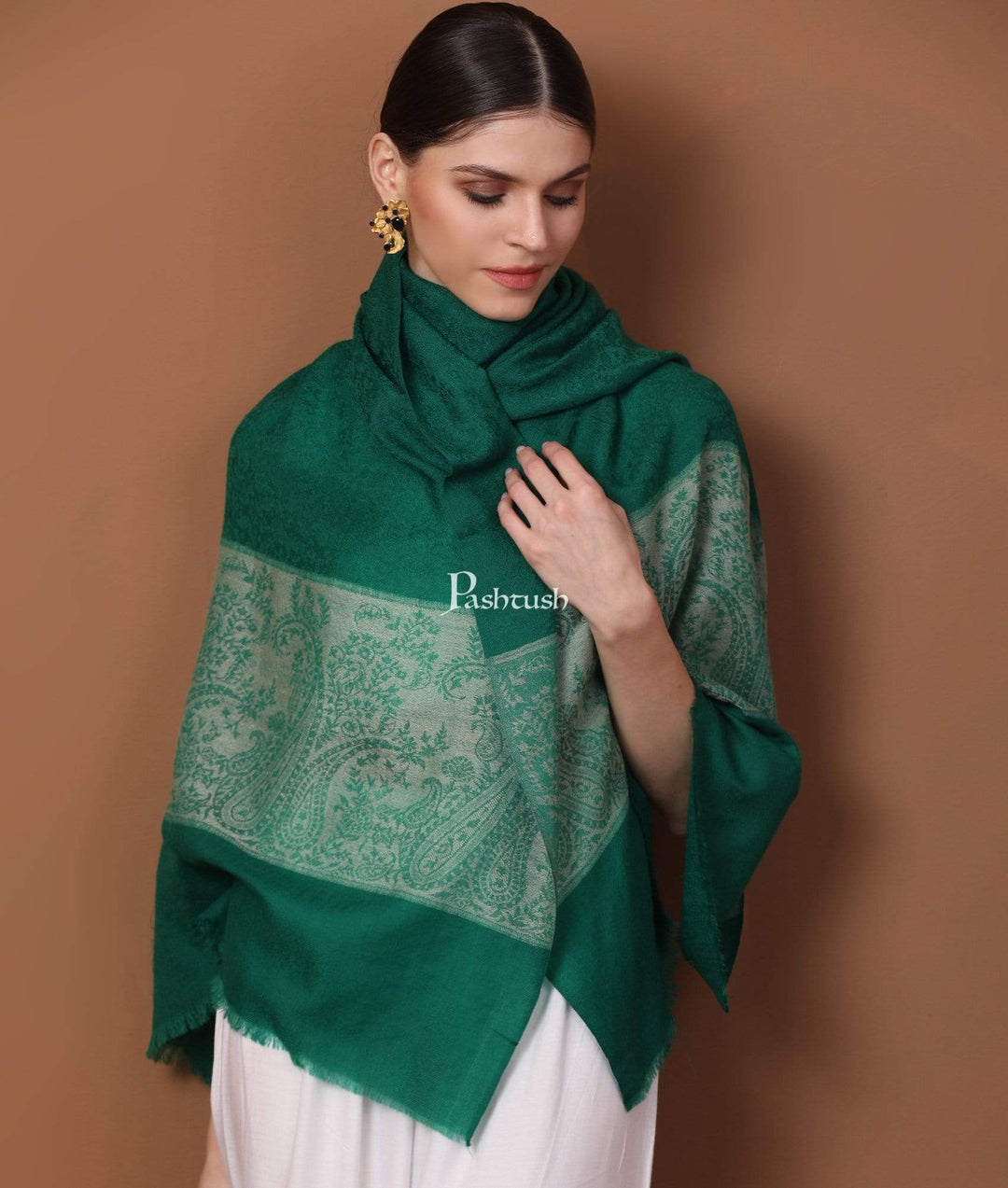 Pashtush India 70x200 Pashtush Womens Scarf with Chanting Paisleys Design, Soft and Warm, Emerald Green