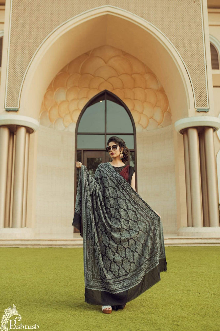 Pashtush India 100x200 Pashtush Womens Soft Wool Pashmina handfeel Woven Shawl Black
