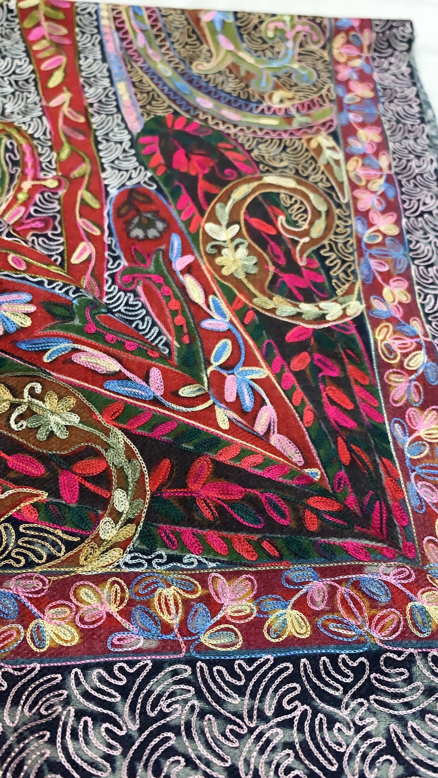 Pashtush Woolen Kalamkaari Shawl Hand Embroidered Hand Painted